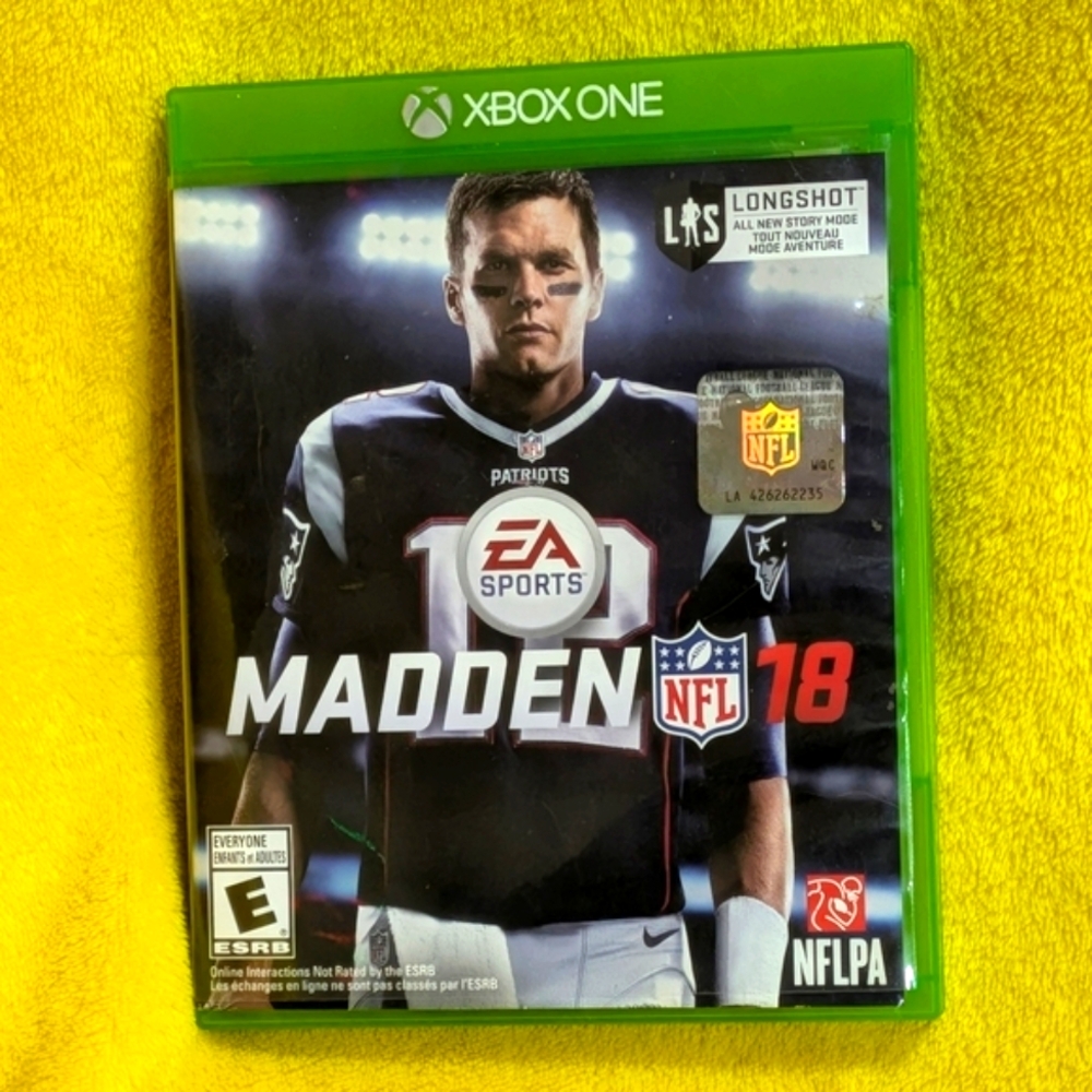 NFL MADDEN 18 | XBOX ONE | Game + EA Access + Promo Codes in Box |  NM